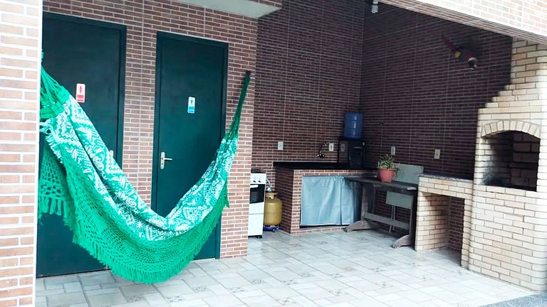 Piscina e Churrasq. p/ Família – Praia Forte