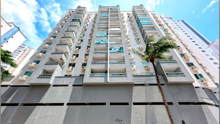 Excelente apartamento em Balneário Camboriú