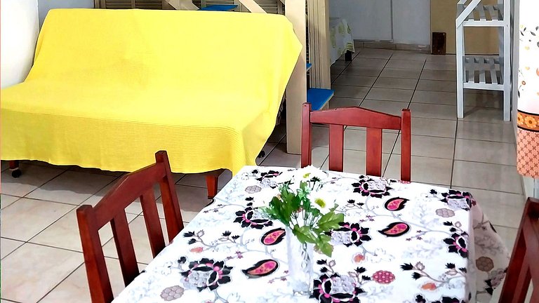 Kitnet aconchegante a 150m da praia