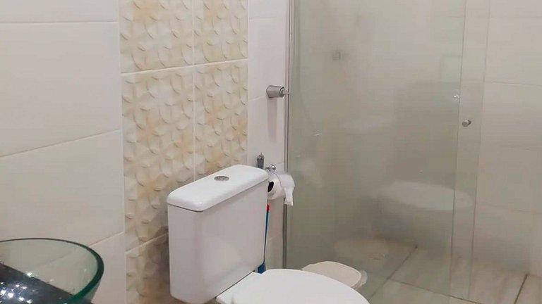 Chalé Confortável e Completo com piscina