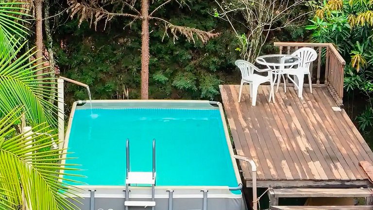 Ateliê em Piracaia com Piscina e Vista ao Lago