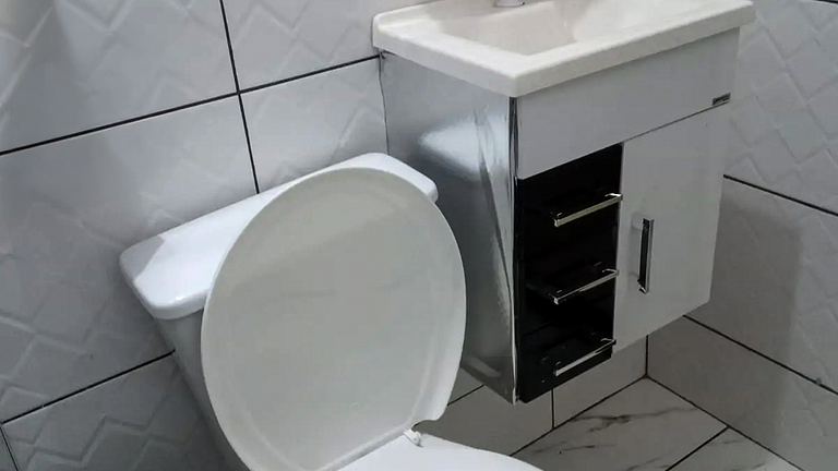 Casa em Cabo Frio com piscina e churrasqueira