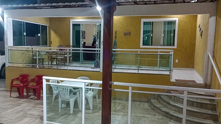 Casa em Cabo Frio com piscina e churrasqueira
