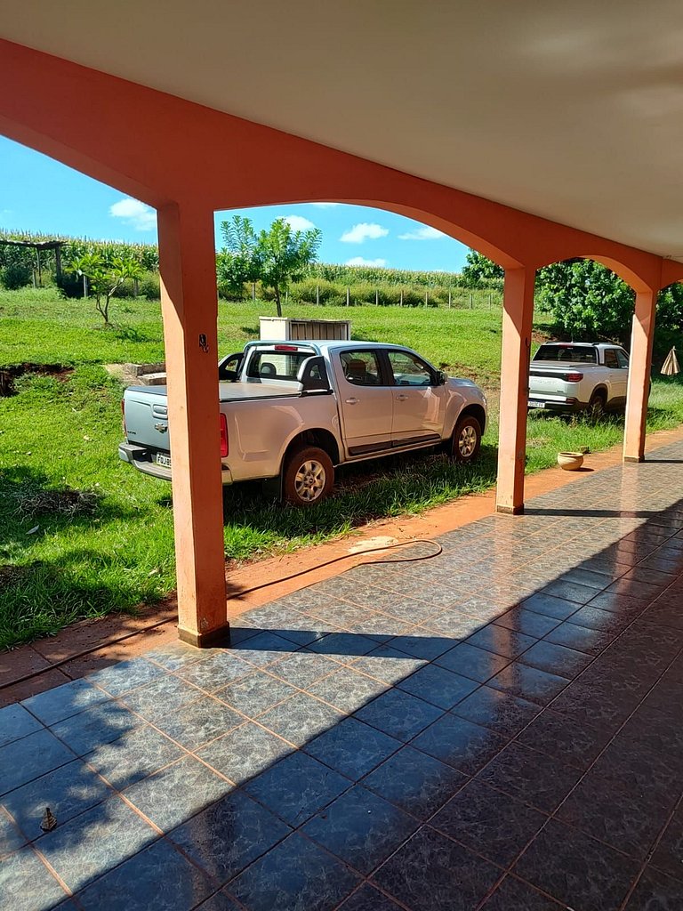 Seu Refúgio em Ribeirão – Espaço e Conforto!