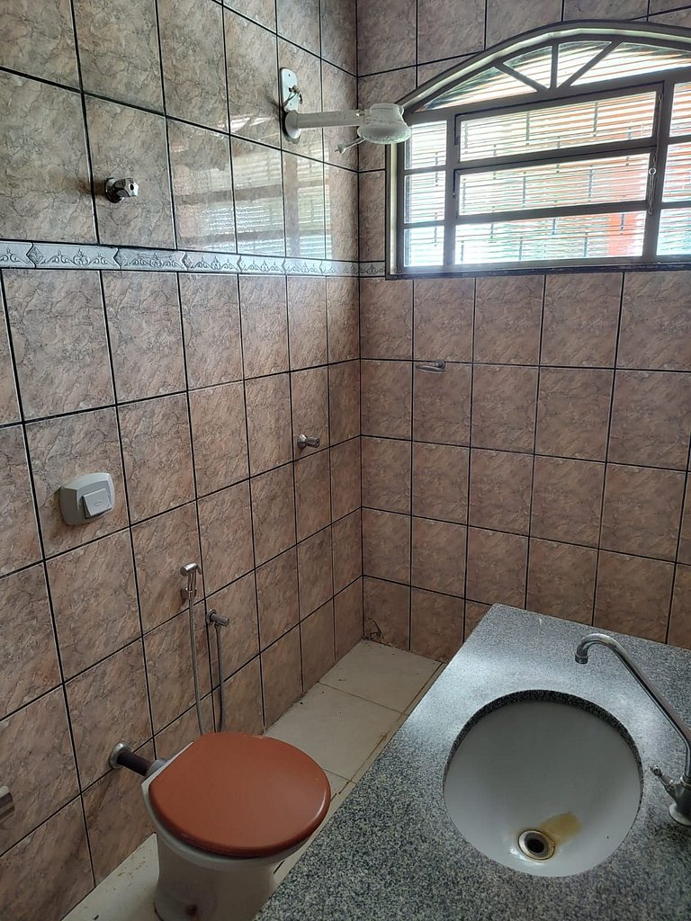 Seu Refúgio em Ribeirão – Espaço e Conforto!