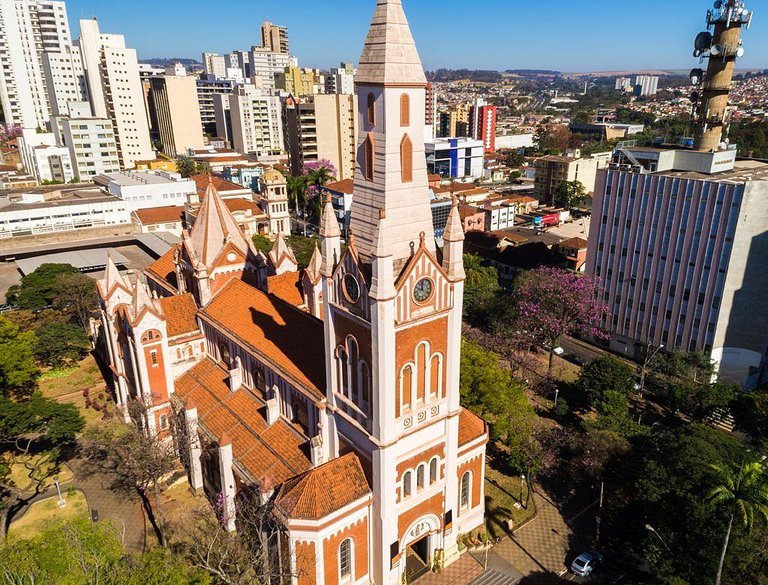 Refúgio Ribeirão Preto – Espaço e Conforto!
