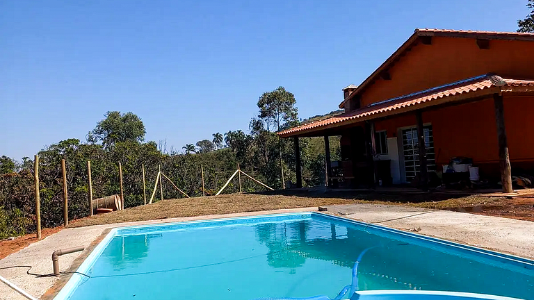 Chácara com Piscina e Lazer Completo em Socorro