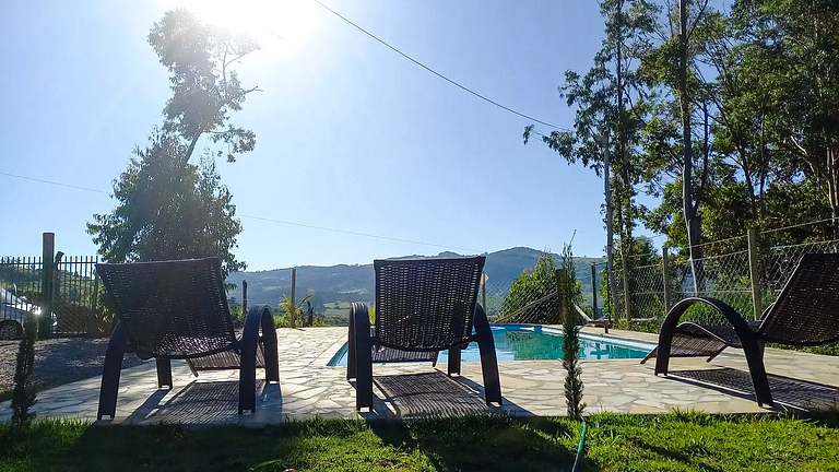 Chácara com Piscina e Lazer Completo em Socorro