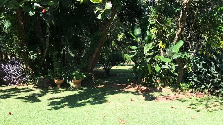 Refúgio Familiar: 4Q, Piscina e Quintal Gigante