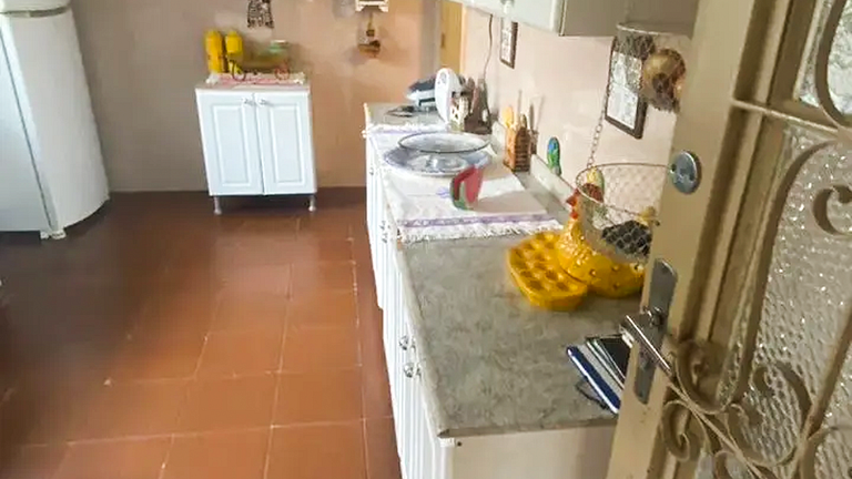 Refúgio Familiar: 4Q, Piscina e Quintal Gigante