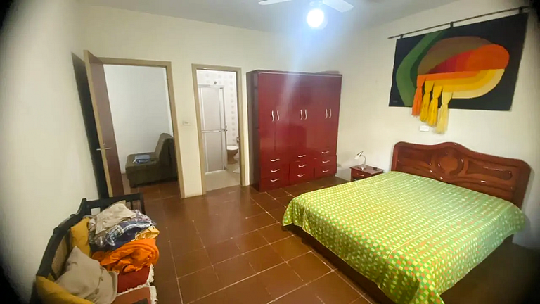 Refúgio Familiar: 4Q, Piscina e Quintal Gigante