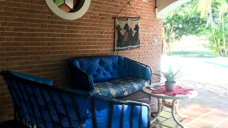 Salto Refúgio Familiar: Piscina Quintal Gigante