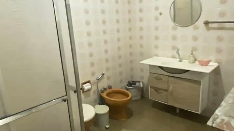 Salto Refúgio Familiar: Piscina Quintal Gigante