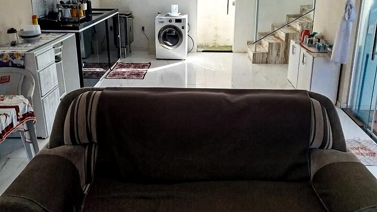 Casa com Piscina e Churrasqueira em Arembepe