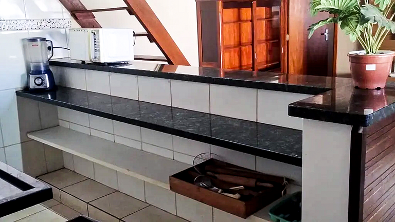 Casa com Piscina e Churrasqueira em Jardinópolis