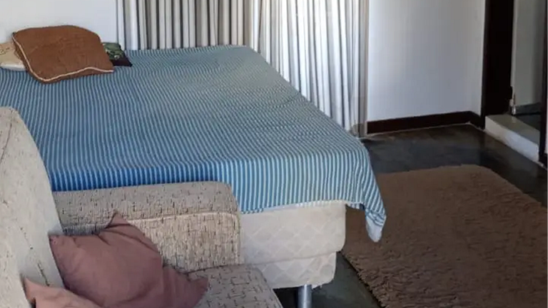Kitnet com Piscina e Churrasqueira Compartilhadas