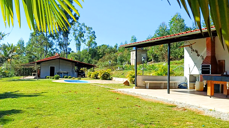 Sítio com Piscina e Natureza Próximo a Tiradentes
