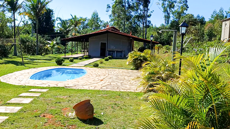 Sítio com Piscina e Natureza Próximo a Tiradentes