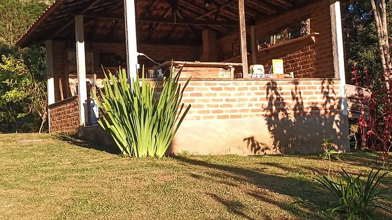 Casa na Mantiqueira com Piscina e Churrasqueira