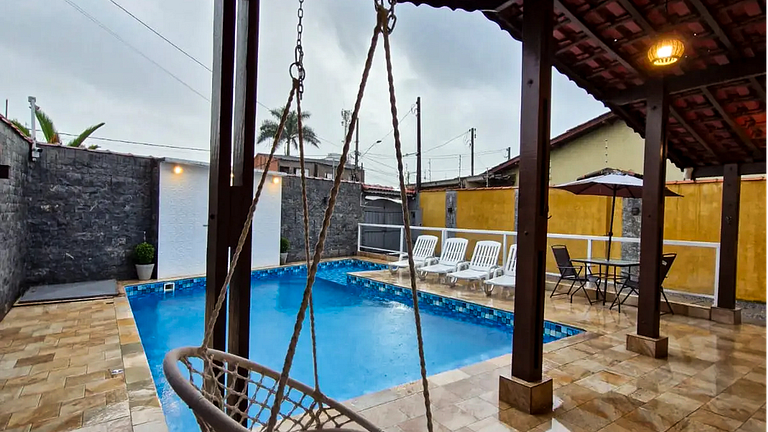 Refúgio p/ Grupos: Piscina, Sinuca e Lareira