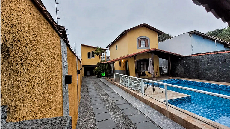 Refúgio p/ Grupos: Piscina, Sinuca e Lareira