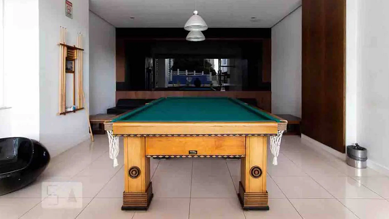 Estúdio de Luxo: Piscina, Sauna, Squash e Cinema