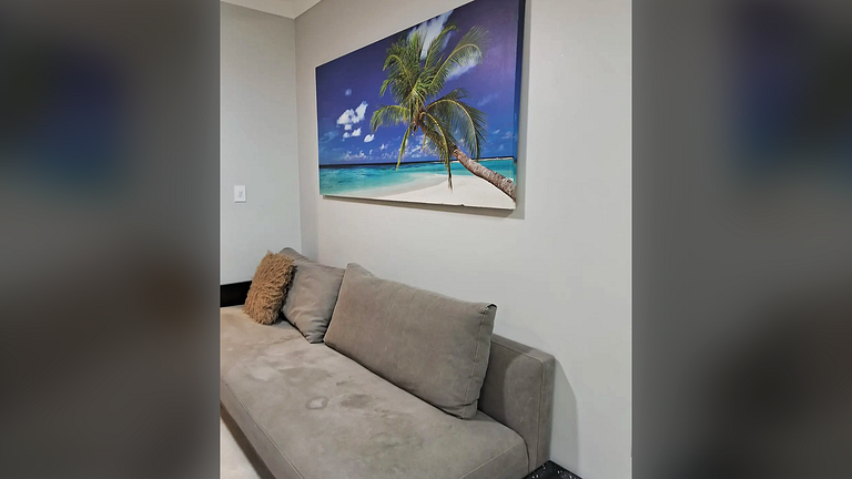 Praia Grande: Apto Pé na Areia c/ Churrasqueira