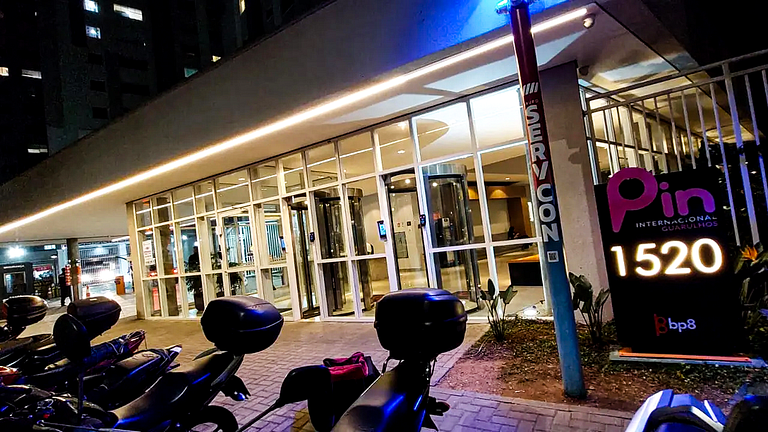 Guarulhos: Apto 1 Quarto c/ Wi-Fi e Estacionamento