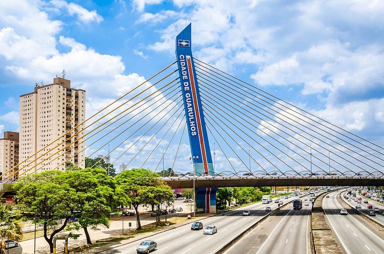Guarulhos: Apto 1 Quarto c/ Wi-Fi e Estacionamento