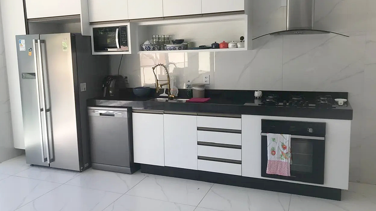 Casa Luxo 3 Quartos com Piscina e Sauna