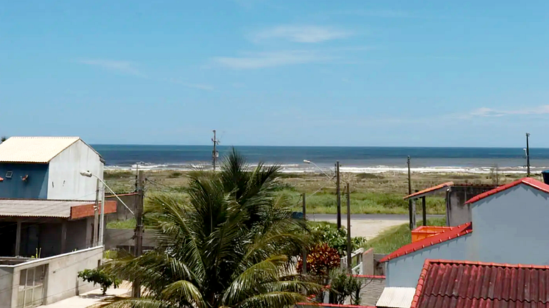 Casa 2 Quartos com Vista Mar e Churrasqueira