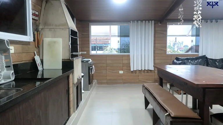 Casa 2 Quartos com Vista Mar e Churrasqueira