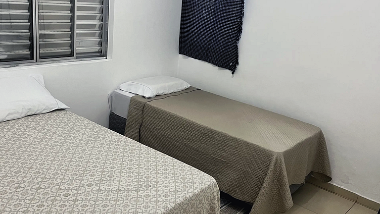 Casa 2Q em Caieiras com Churrasqueira e Garagem