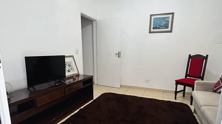 Casa 2Q em Caieiras com Churrasqueira e Garagem