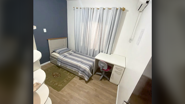 Casa 4 Quartos com Ar Condicionado e Churrasqueira