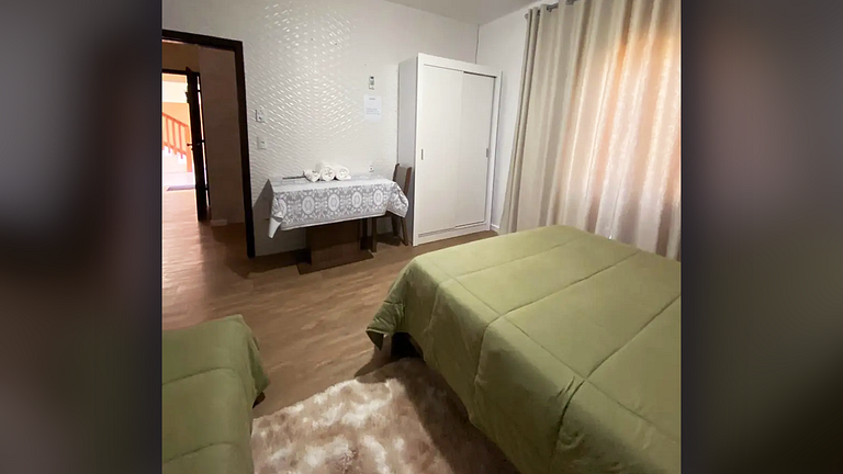Casa 4 Quartos com Ar Condicionado e Churrasqueira