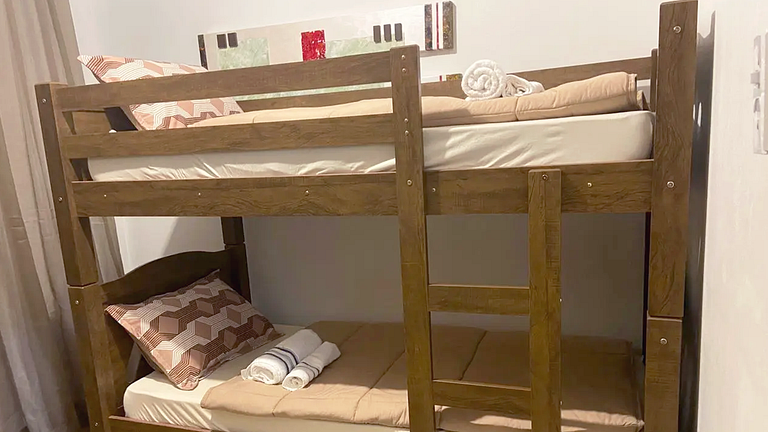 Casa 4 Quartos com Ar Condicionado e Churrasqueira