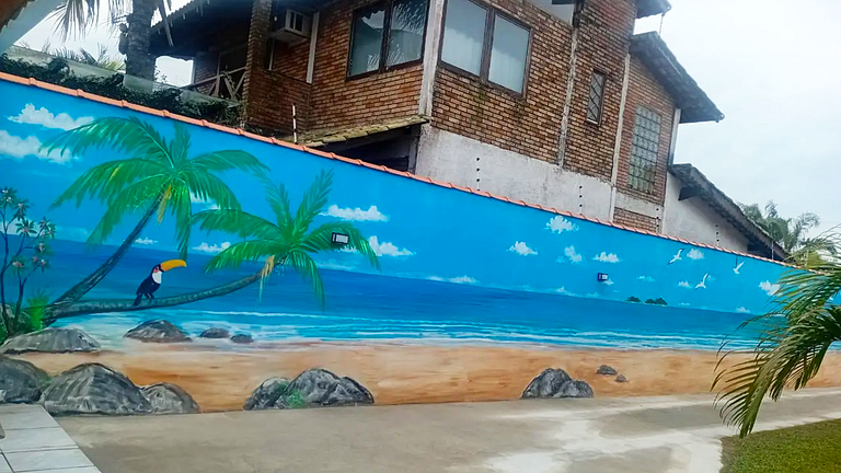 Excelente Casa 3 Suítes Piscina e Churrasqueira