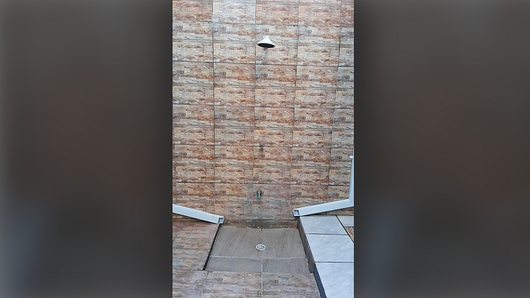 Excelente Casa 3 Suítes Piscina e Churrasqueira