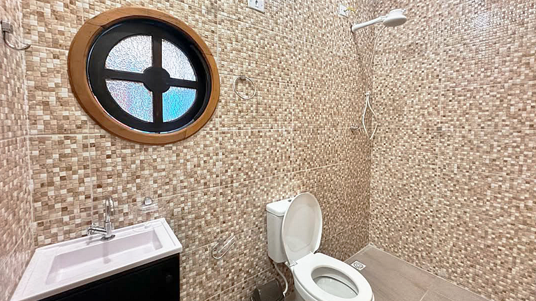Excelente Casa 3 Suítes Piscina e Churrasqueira