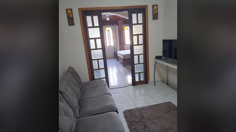 Excelente Casa 3 Suítes Piscina e Churrasqueira