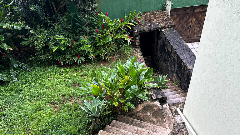 Excelente Casa Cosme Velho Piscina e Churrasqueira
