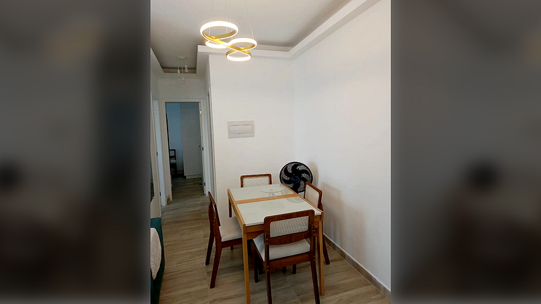 Apto 2 quartos (1 suíte) condomínio com Piscina