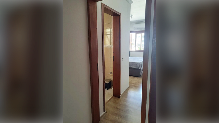 Apartamento Espaçoso c/ Ar Condicionado e Cozinha