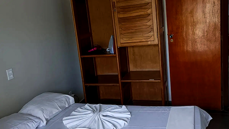 Apartamento 2 Quartos com Piscina e Churrasqueira