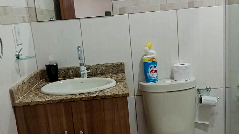 Casa 3 Suítes Perto da Praia com churrasqueira