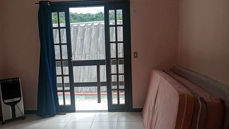 Garatucaia Casa 3 Suítes bem Perto da Praia