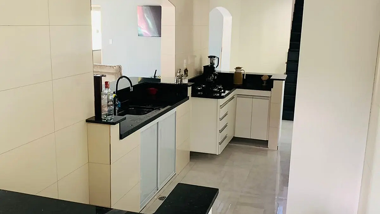 Paraibuna Excelente casa Piscina e Churrasqueira