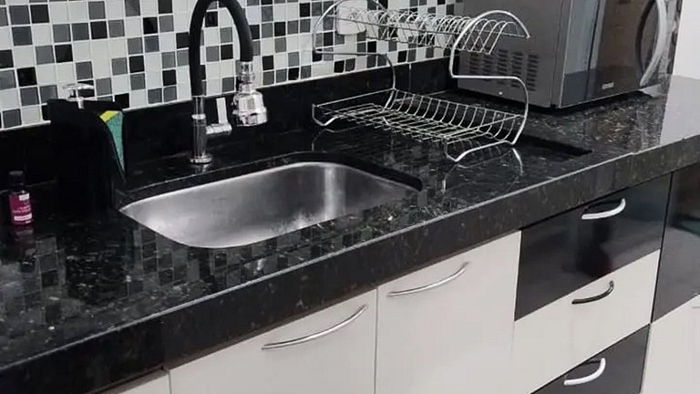 Jaboticabal Apt Térreo c/ Quintal e Churrasqueira