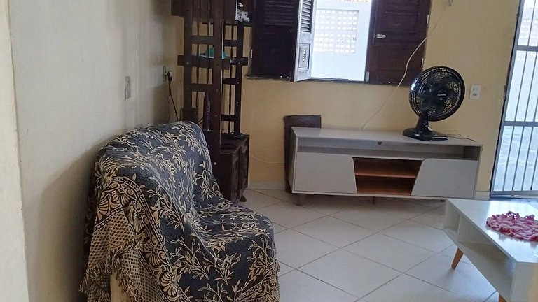 Casa com 5 suítes e Churrasqueira para 12 pessoas